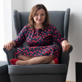 Carmen Roman Coach RTT therapist confidence ease get things done